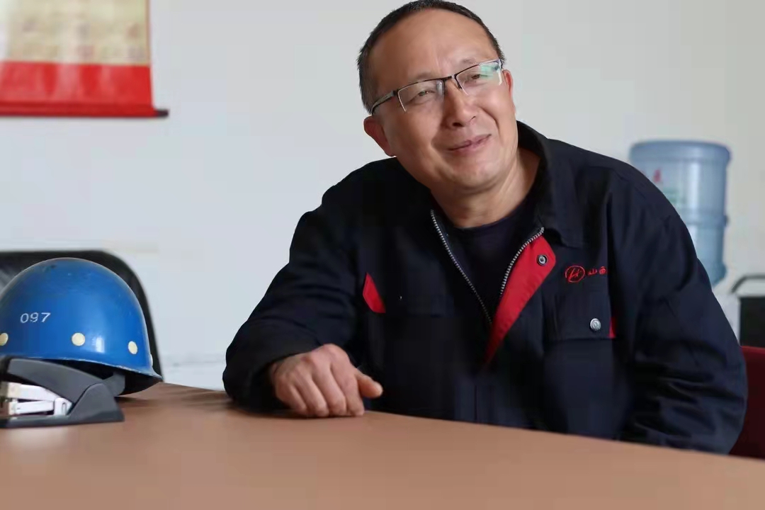 先鋒故事||技術(shù)精湛，謙遜友善——李基偉(圖2)