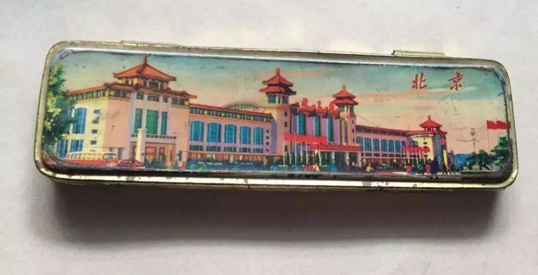 分享愛(ài)心，眾享溫情——華鑫集團(tuán)工會(huì)開(kāi)展“六一獻(xiàn)愛(ài)心”活動(dòng)(圖69)