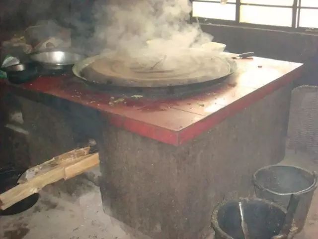 分享愛(ài)心，眾享溫情——華鑫集團(tuán)工會(huì)開(kāi)展“六一獻(xiàn)愛(ài)心”活動(dòng)(圖73)